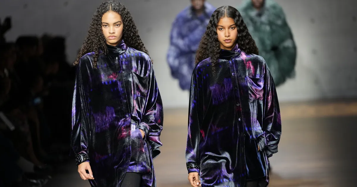 Emporio Armani omaggia il "Maestro"  con uno stile giovane e sbarazzino