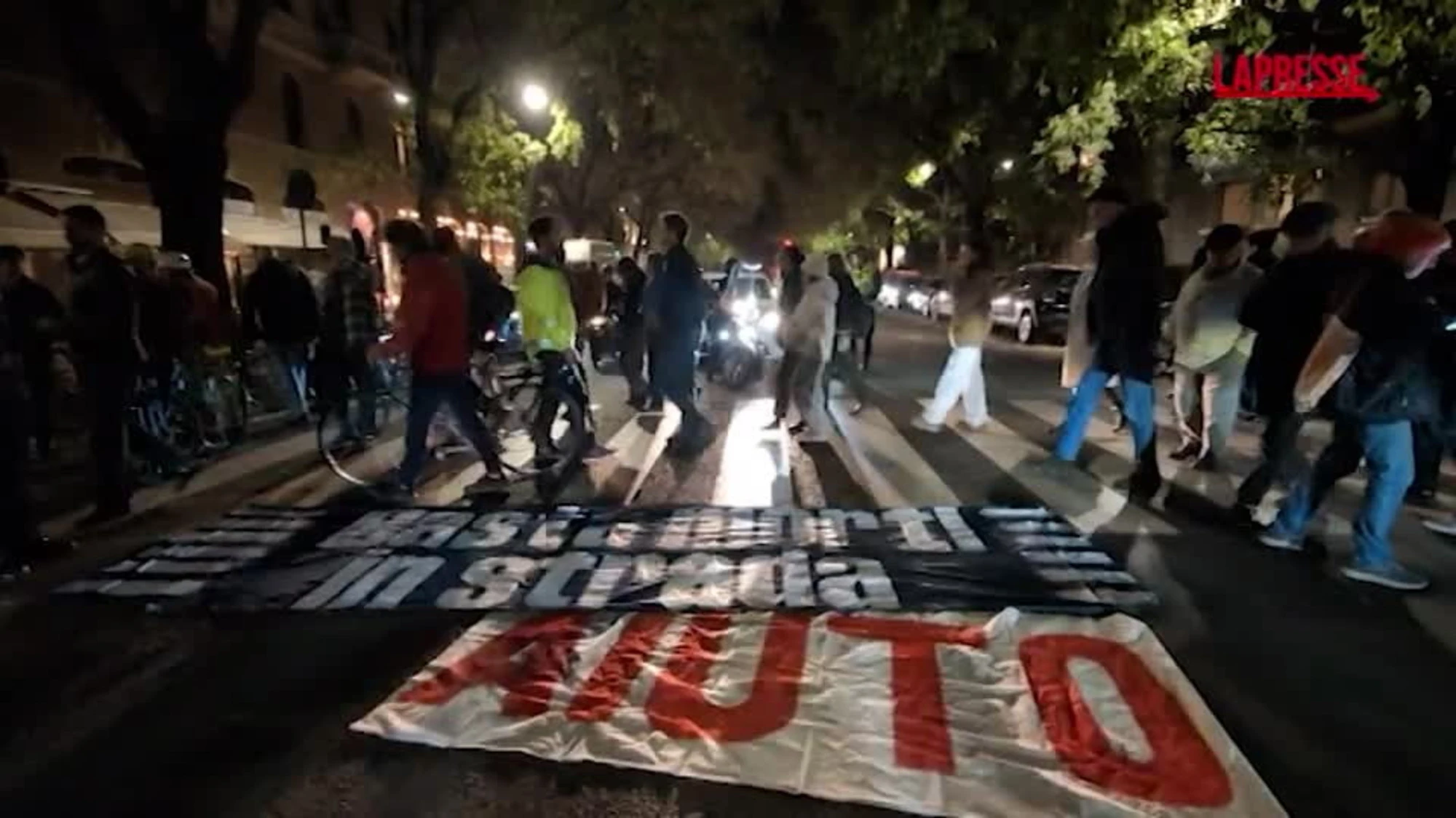 Milano, presidio contro le morti in strada in via Bronzetti