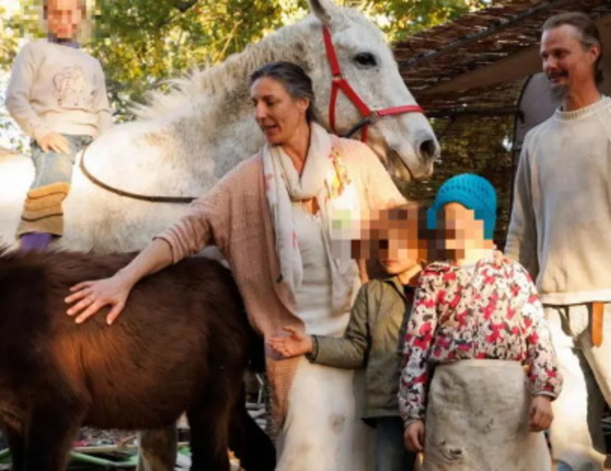Le foto della casa offerta alla Famiglia nel Bosco: un cambio radicale