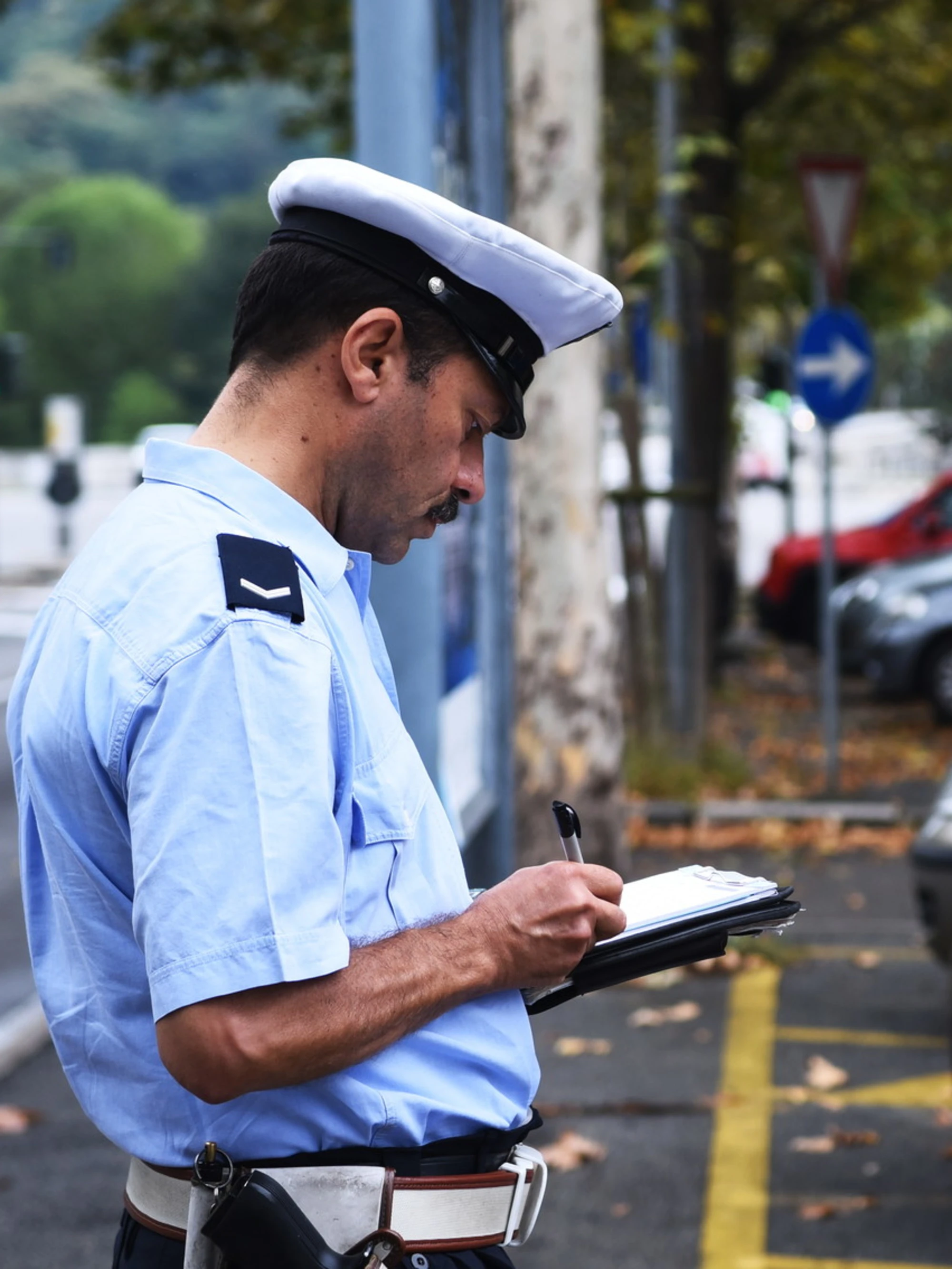 Vicenza, finestrino abbassato? Automobilista multato: ecco perché
