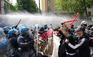Anarchici di Askatasuna: la violenza non è militanza, è un attacco allo Stato