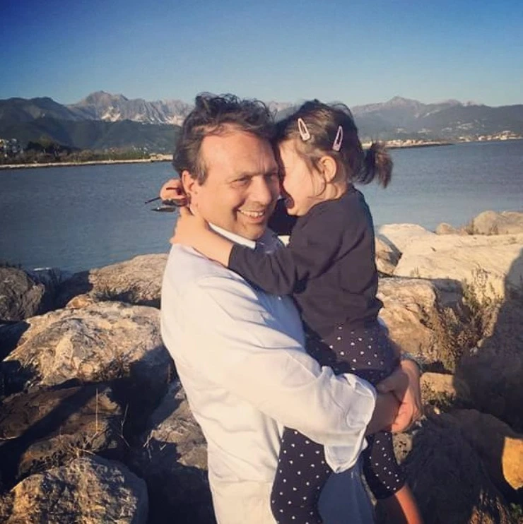 Il dramma segreto di Piero Chiambretti: "Sono un bravo padre perché sono cresciuto senza"