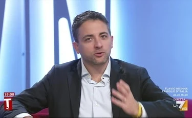 Pd fuori controllo dopo Rimini: "Da Meloni monologo da rockstar"