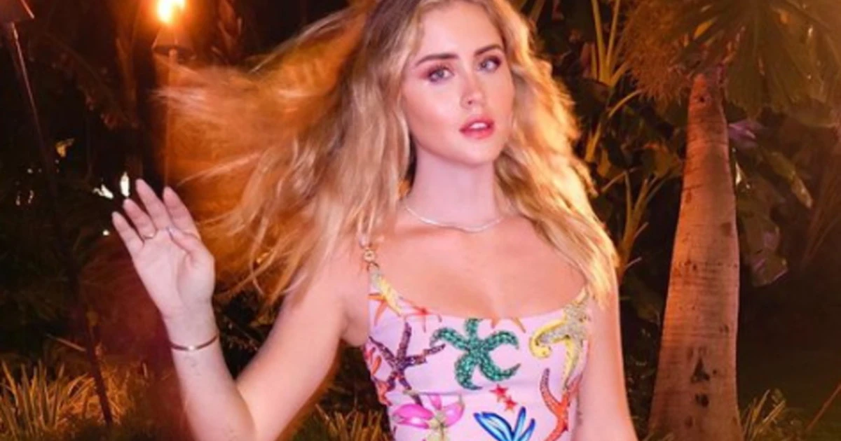 Valentina Ferragni, un viaggio in aereo da incubo. Arriva anche la polizia, finisce malissimo
