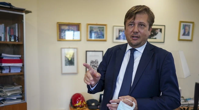 Vaccino, Pierpoalo Sileri: "Obbligatorietà? Solo se la campagna non raggiunge i 2/3 della popolazione"