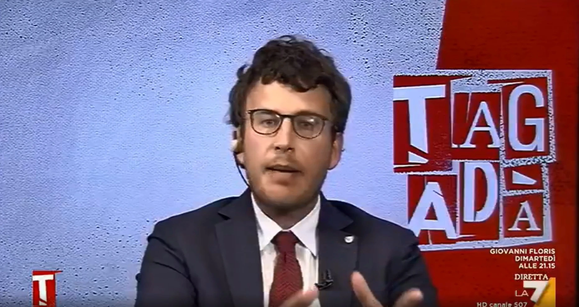 Diego Fusaro a Tagadà, soluzione estrema: "Come vanno sconfitti gli incappucciati della finanza"