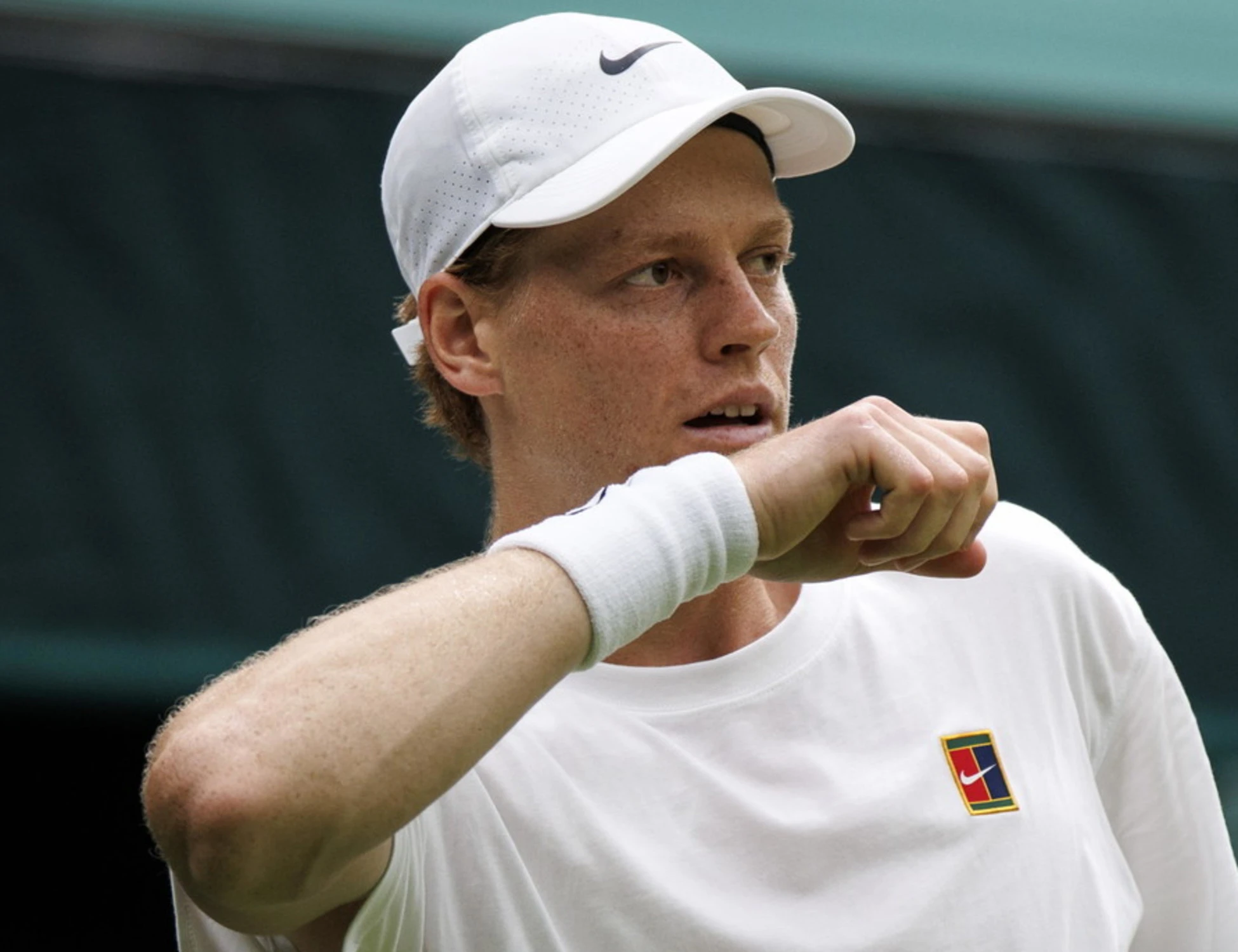 Jannik Sinner a Wimbledon, "l'enigma ora è il fisico"