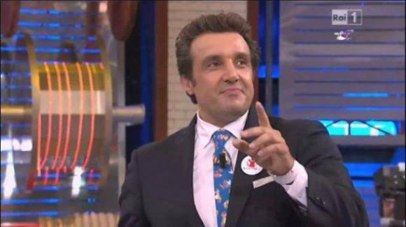 Ballando con le Stelle e L'Eredità, combo esplosiva: arriva Flavio Insinna, una bomba di share?