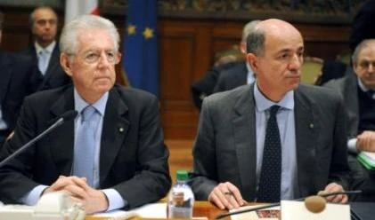 Il disco di Monti e Passera"Vediamo fine della crisi"Rifatevi lenti e occhiali