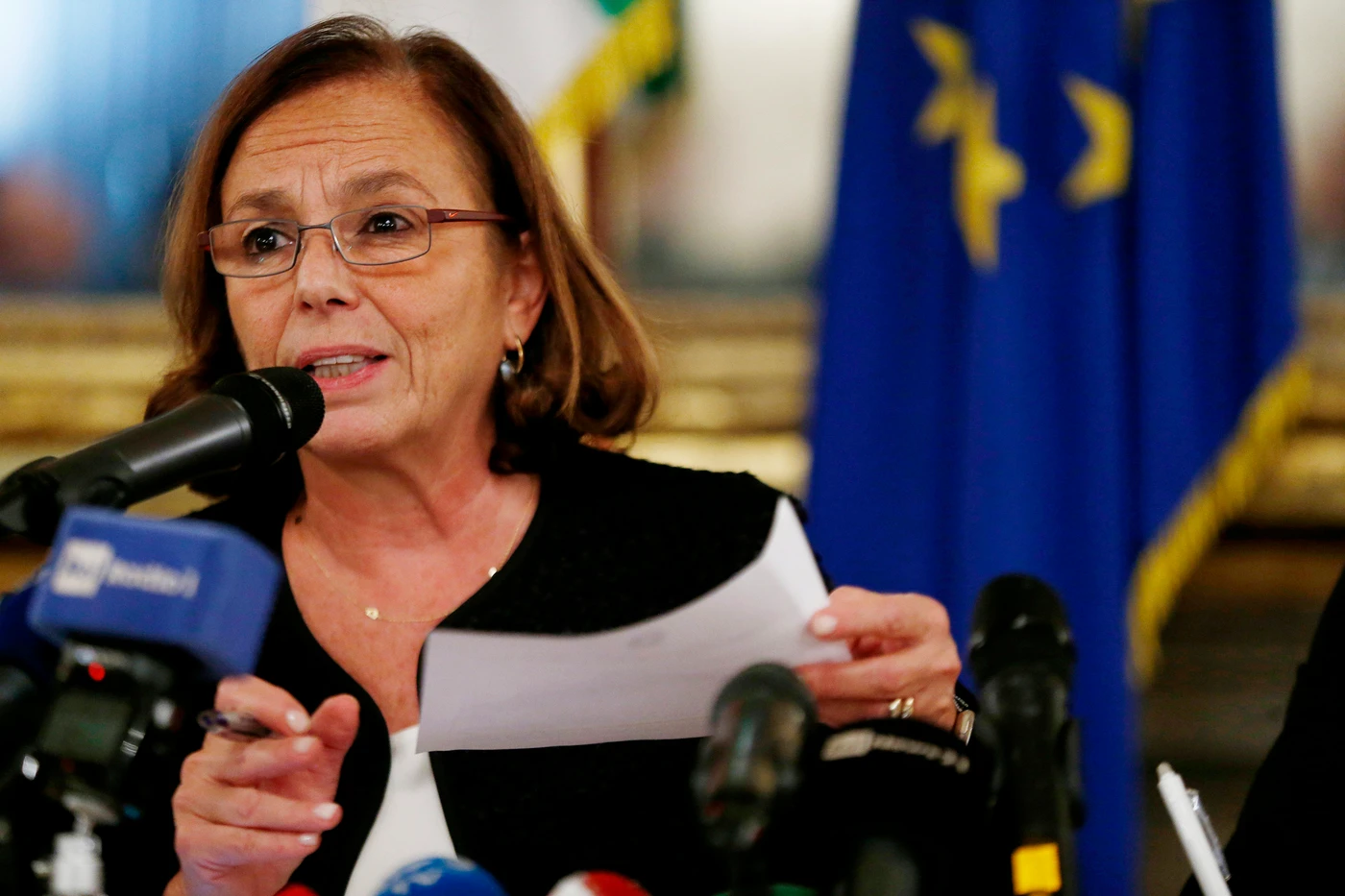 Salvini contro Luciana Lamorgese: "Basta una settimana e mezza per superare gli sbarchi di tutto gennaio 2019"