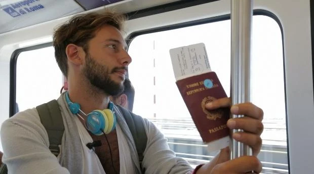 Emigrati 100mila italiani: il doppio degli stranieri arrivati