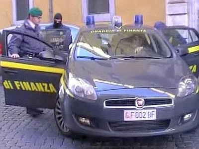 Piemonte, l'assessore Giordano indagato per corruzione. Cota respinge le dimissioni
