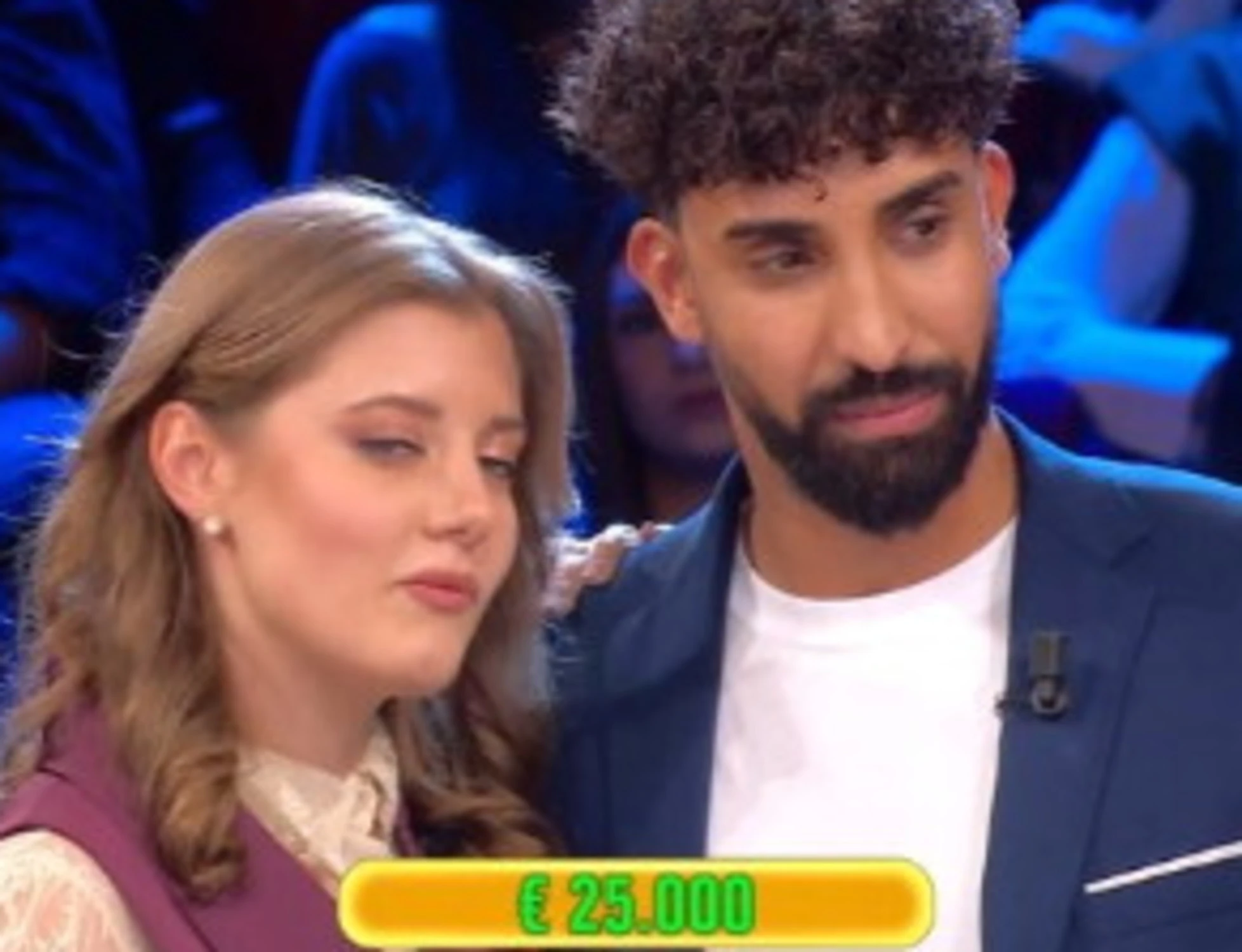 Affari tuoi, Anas e il pacco nero: "Il nuovo tarocco"