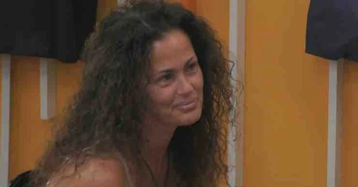 Grane Fratello Vip, Samantha De Grenet squalificata? "Regolare", altro disastro: la frase che può rovinarla