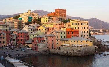 Costa troppo mantenerle: proprietari regalano case ma nessuno le vuole