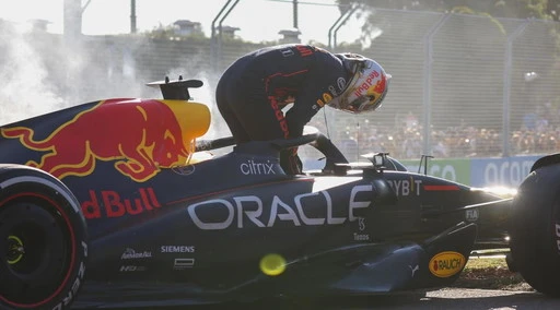 "Perché Max Verstappen si è ritirato in Australia": confessione dei vertici Red Bull, una tragica figuraccia