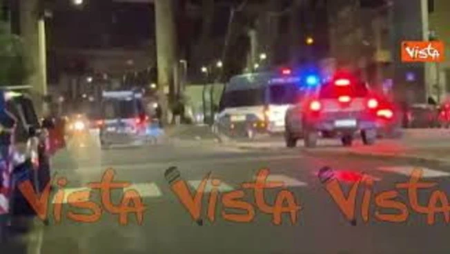 https://media.liberoquotidiano.it/rRQgJHE6AC8-y7O_5gqGixRR6Qo2vTWK3MBJMw7lpwA/width:800/quality:90/aW1hZ2VzLzIwMjUvMTAvMDQvMjAxNjEyMzQ4LWI1NDRiYzk1LTFhMWItNGM1NC1hNzBlLTA0NWQxNjJmNDliNC5qcGc.webp