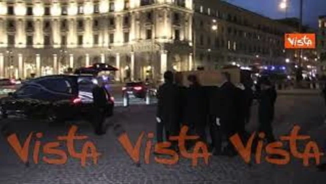 Funerali di Antonino Zichichi, il feretro lascia la Basilica di Santa Maria degli Angeli a Roma