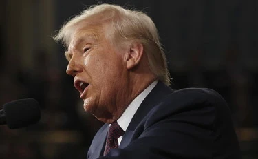 Donald Trump non lascerà l'Iran agli islamici
