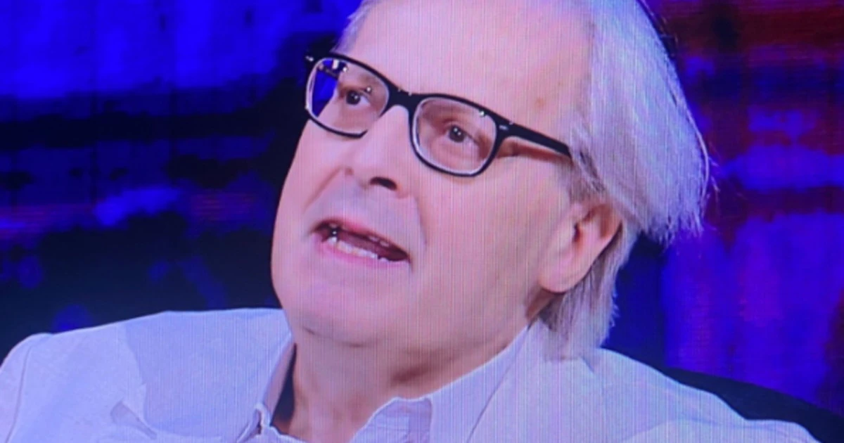 Sgarbi scaricato dal Parlamento dopo gli insulti alla Signorini: niente immunità