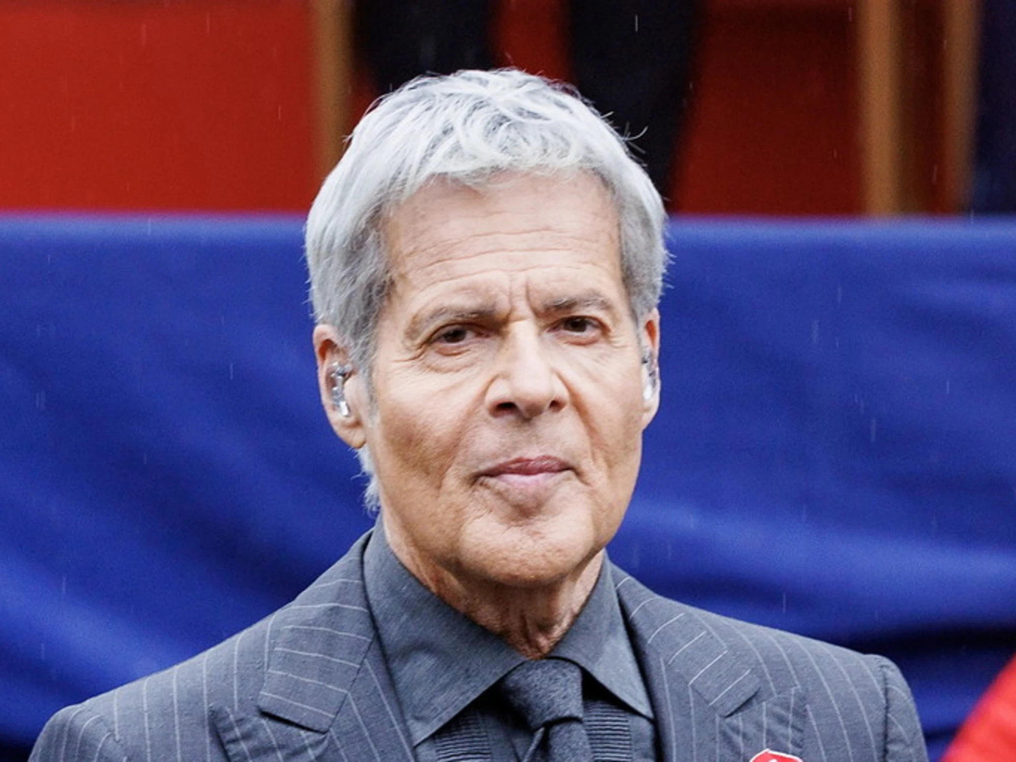 Claudio Baglioni a Lampedusa costa 800mila euro: esplode la polemica