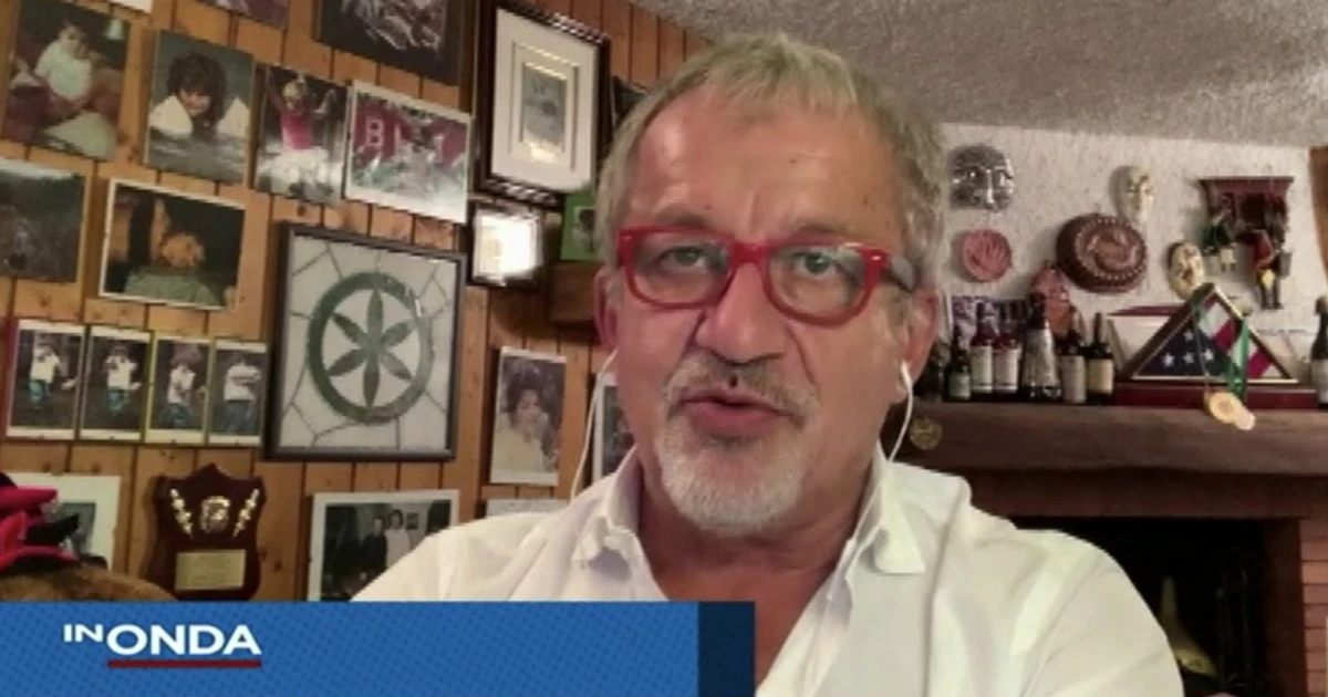 Berlusconi positivo, Roberto Maroni a In Onda: "Se tutte le sue precauzioni non sono bastate, cosa accadrà con la scuola?"