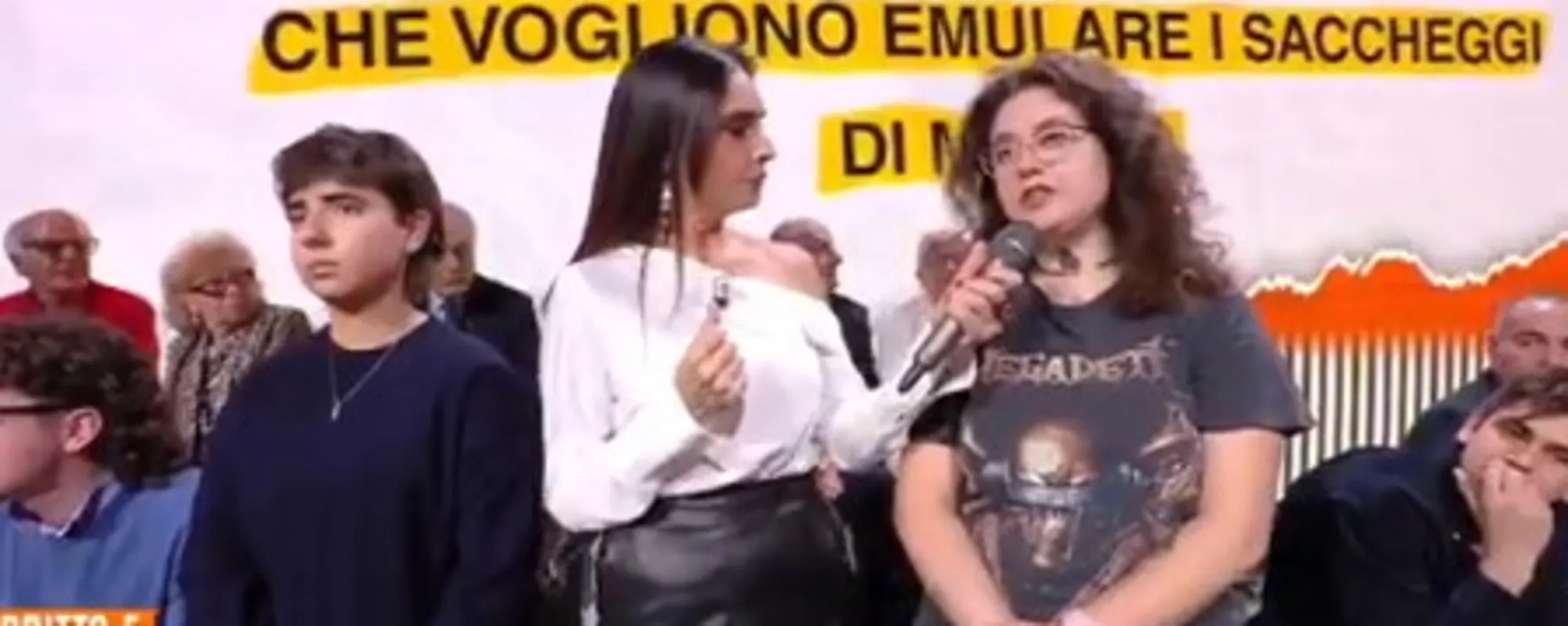"Violenza necessaria, è bene che abbiate paura": sconcerto da Del Debbio, chi è questa ragazza