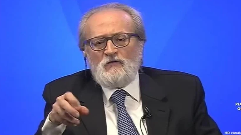 Paolo Becchi svela la farsa di Repubblica su Matteo Salvini col moijto al Papeete