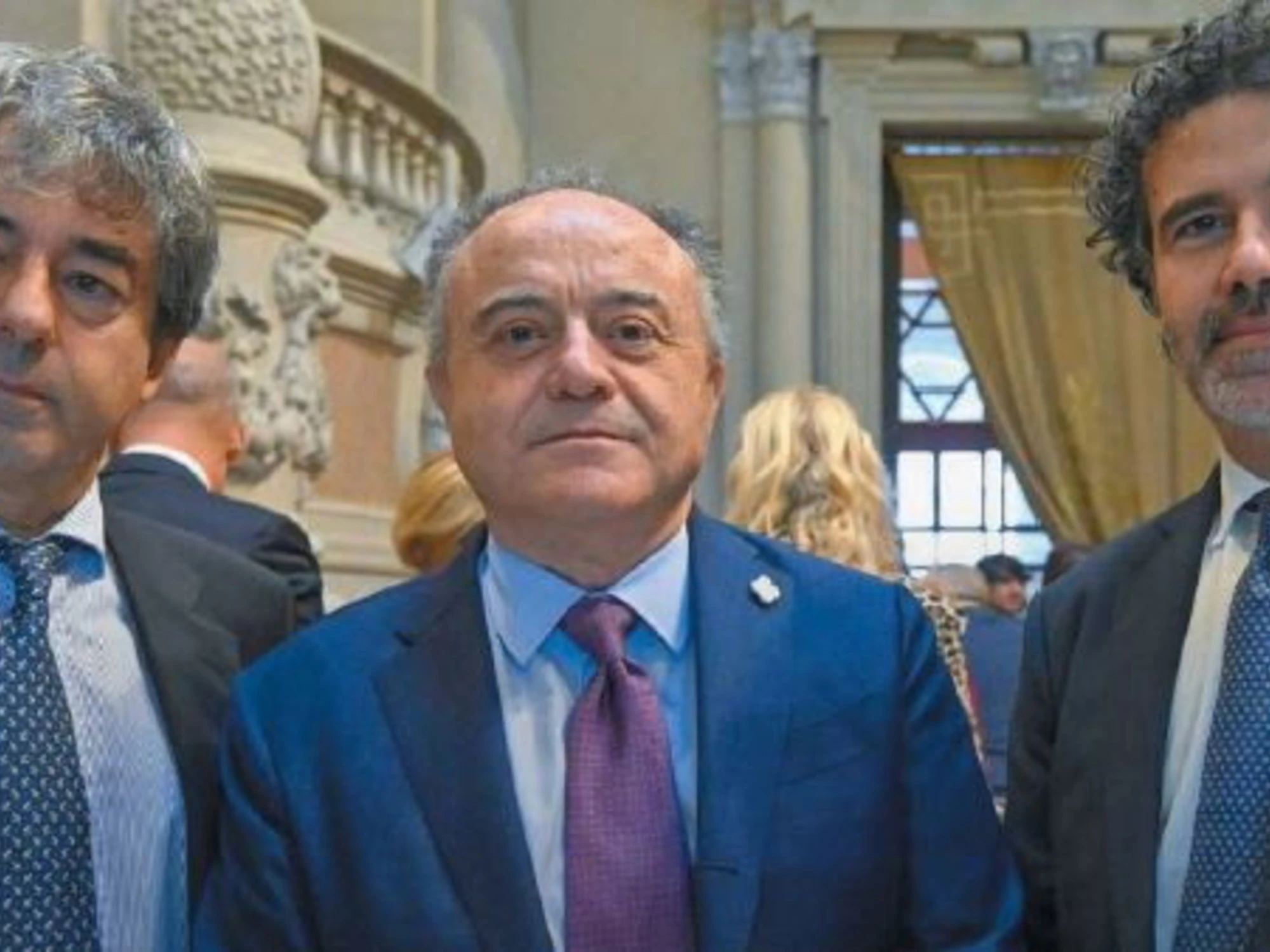 L’Anm ora difende anche le fake di Gratteri