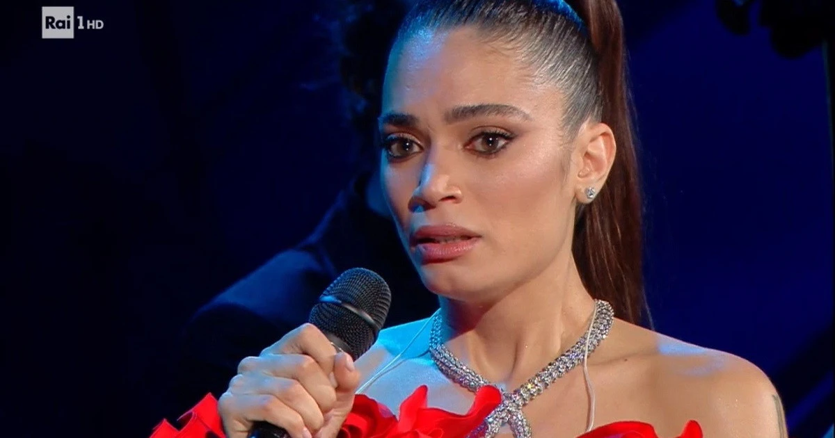 Elodie a Sanremo? "Negli ultimi tempi...", la voce bomba