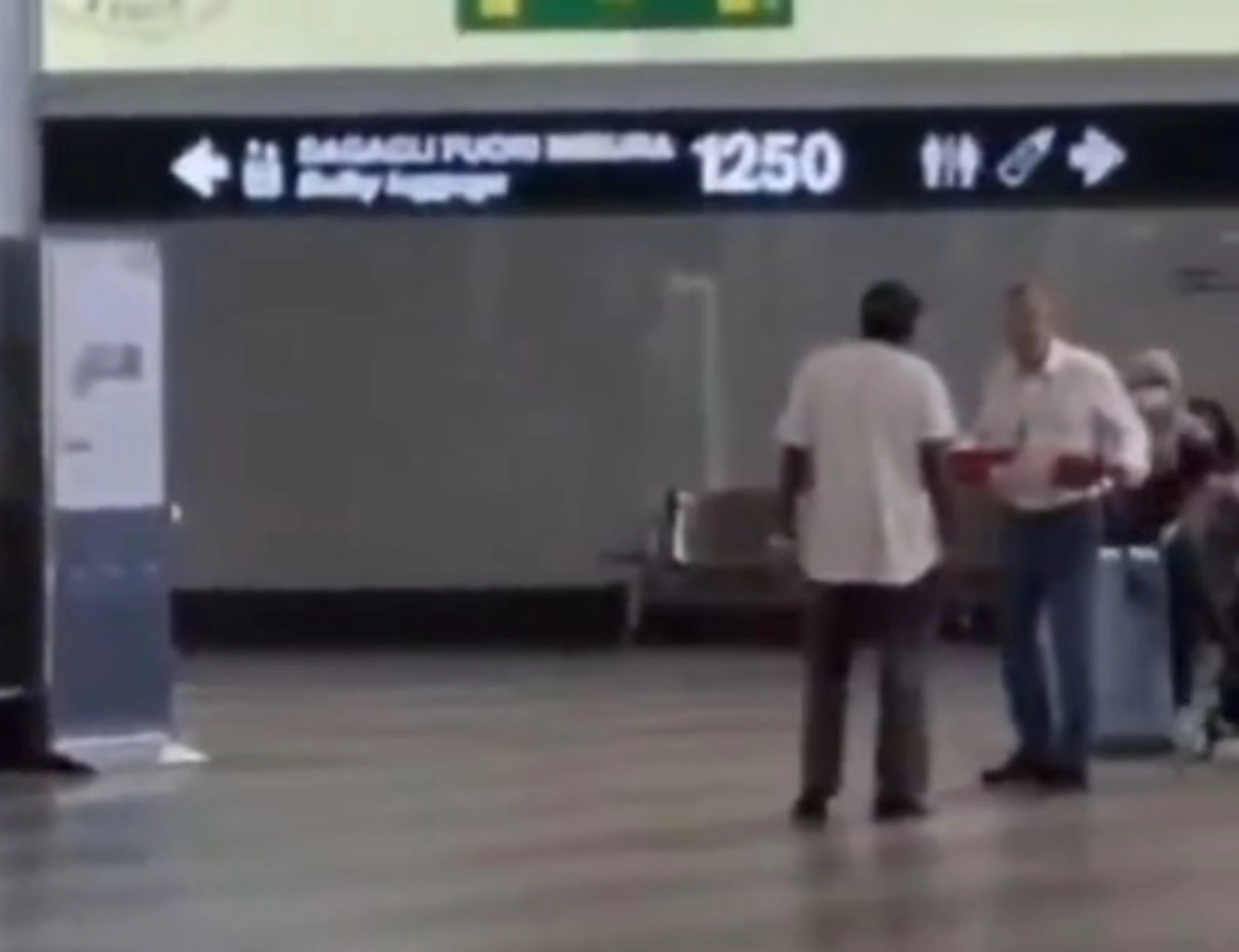 Il maliano di Malpensa, cos'ha chiesto dopo aver seminato il panico