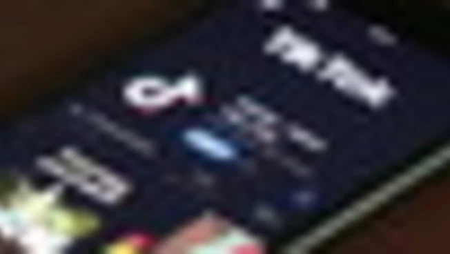 L'Ue: TikTok "crea dipendenza", viola regole sui contenuti digitali