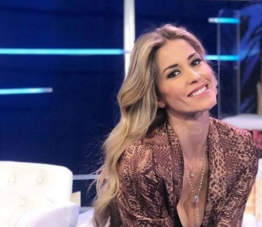 Emma Marrone, Elena Santarelli a Italia Sì: "Il suo gesto quando mio figlio si ammalò di cancro"