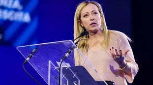 Giorgia Meloni si confessa: "Non sono mai serena, cosa ho scoperto col test del Dna"