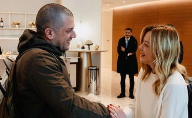 Burlò e Trentini, "tre volte grazie" e "ho capito che l'Italia...": Pd sotterrato