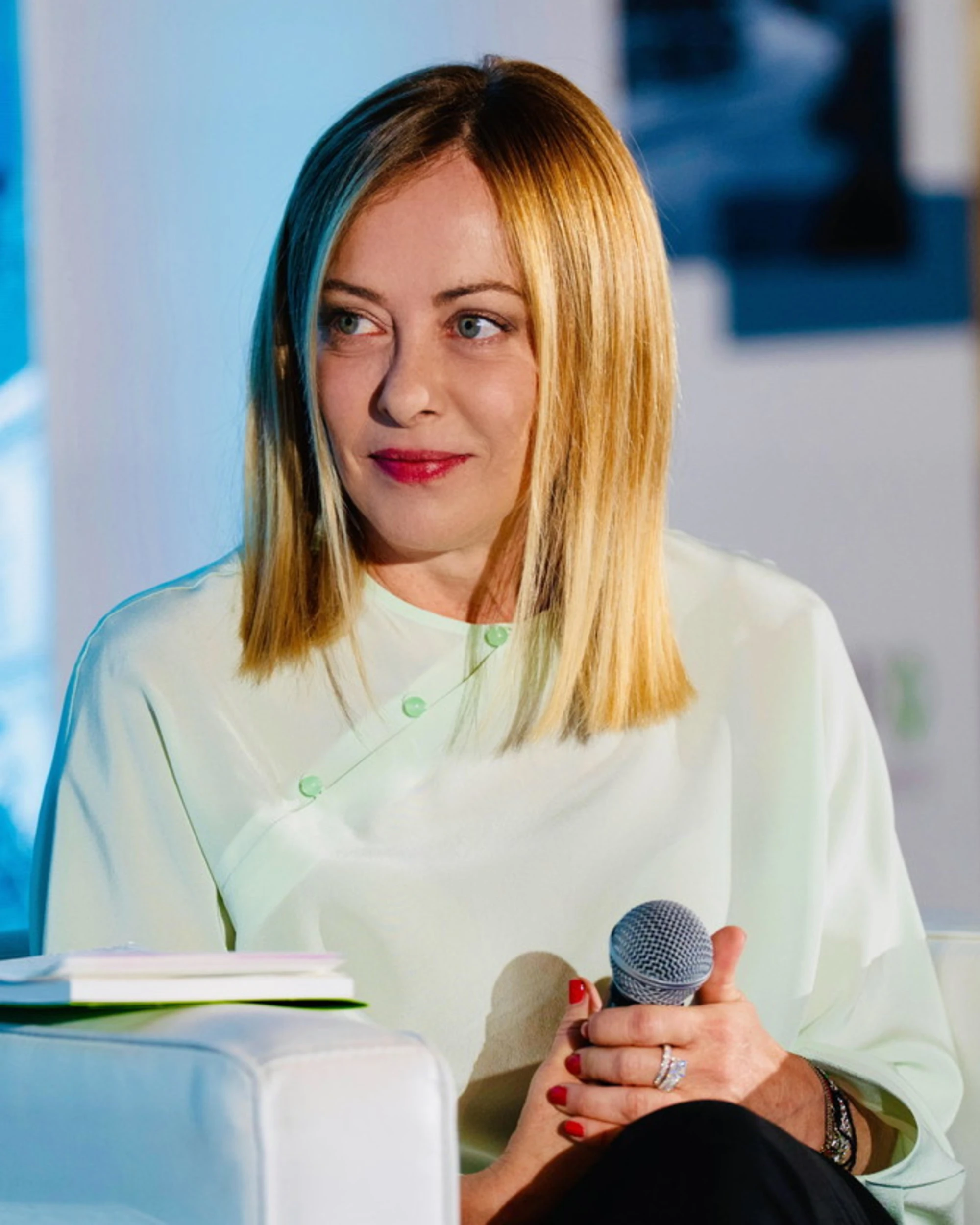 Lavoro, l'occupazione cresce ancora: successo del governo