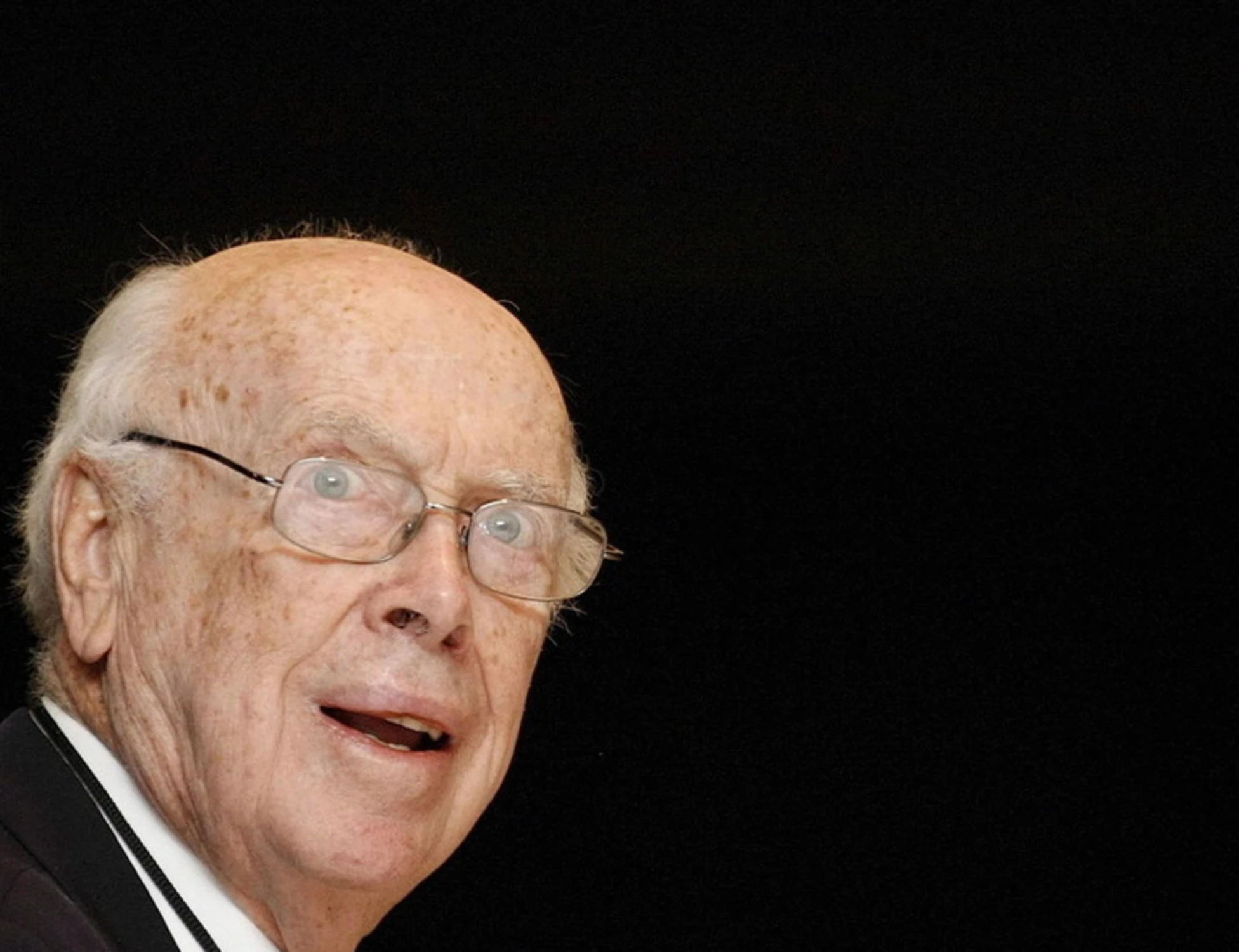 Morto a 97 anni James Watson, fu premio Nobel per scoperta struttura Dna