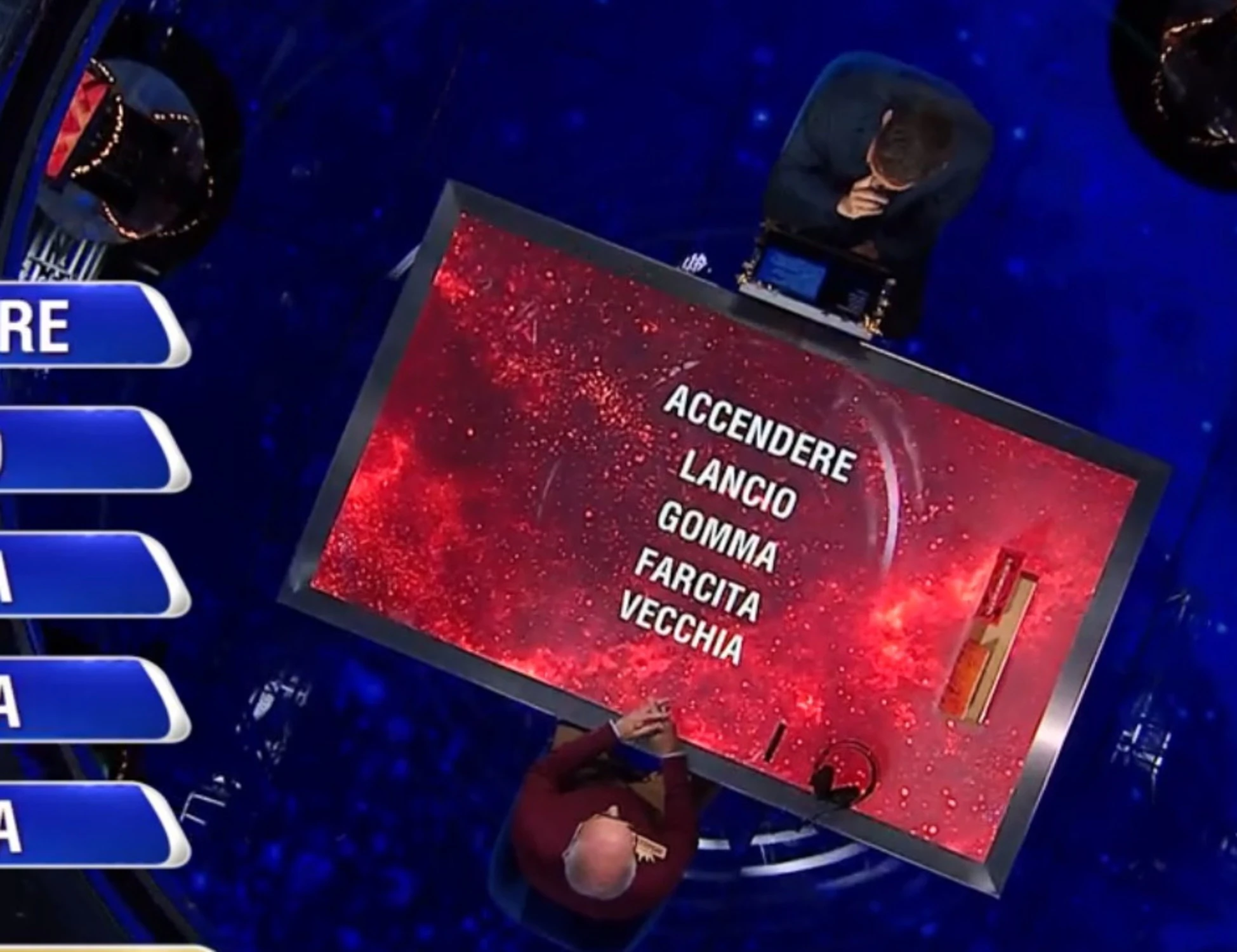 L'Eredità, "un po' meno, dai": Marcello travolto