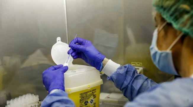 Coronavirus e variante inglese, il genetista Federico Giorgi: "Italia peggio del Congo sulle analisi delle mutazioni"