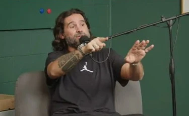 Lele Adani fuori controllo: "Ho una responsabilità davanti al Paese"