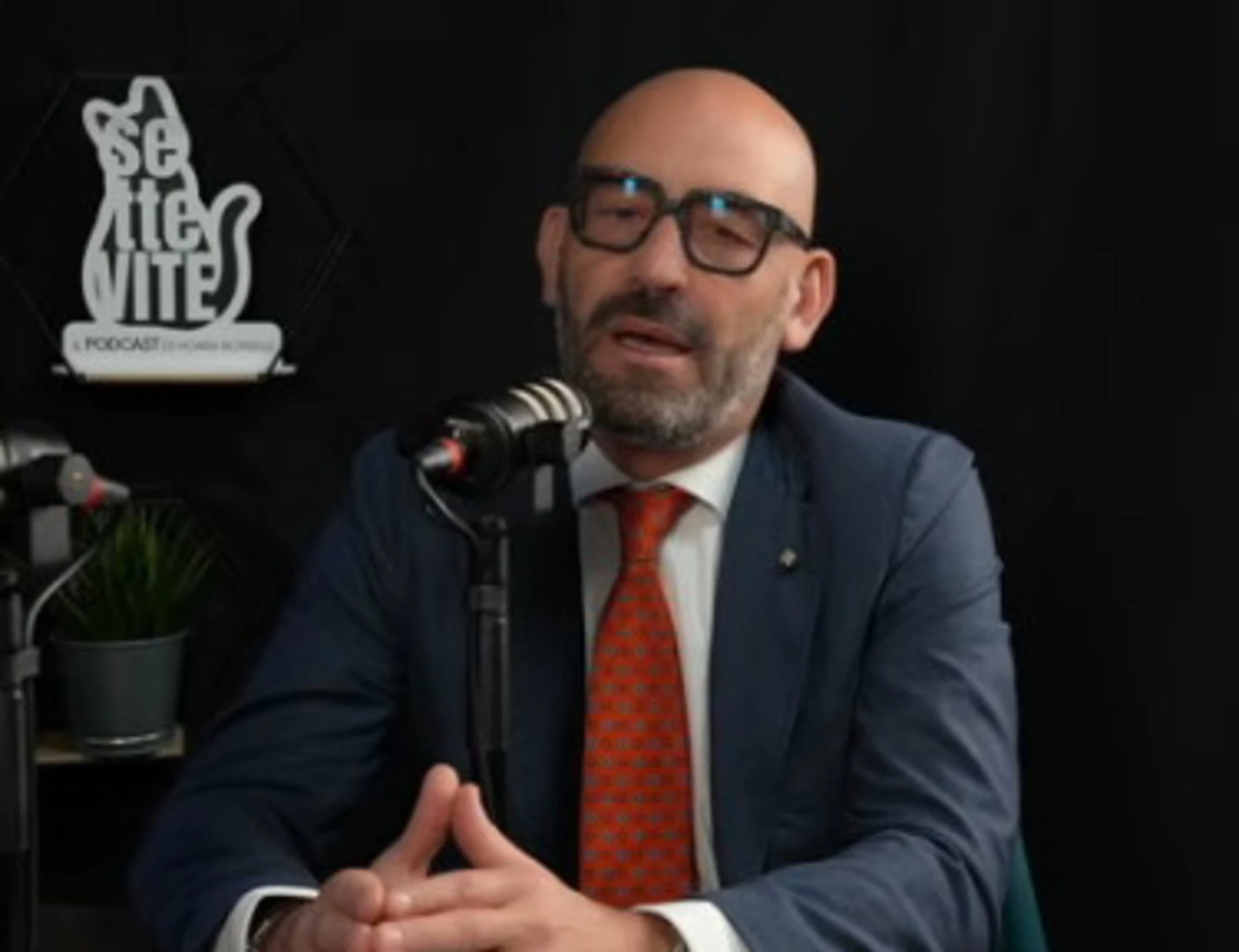 Matteo Bassetti, la rivelazione: "Il mio primo voto? A Giorgio Almirante"