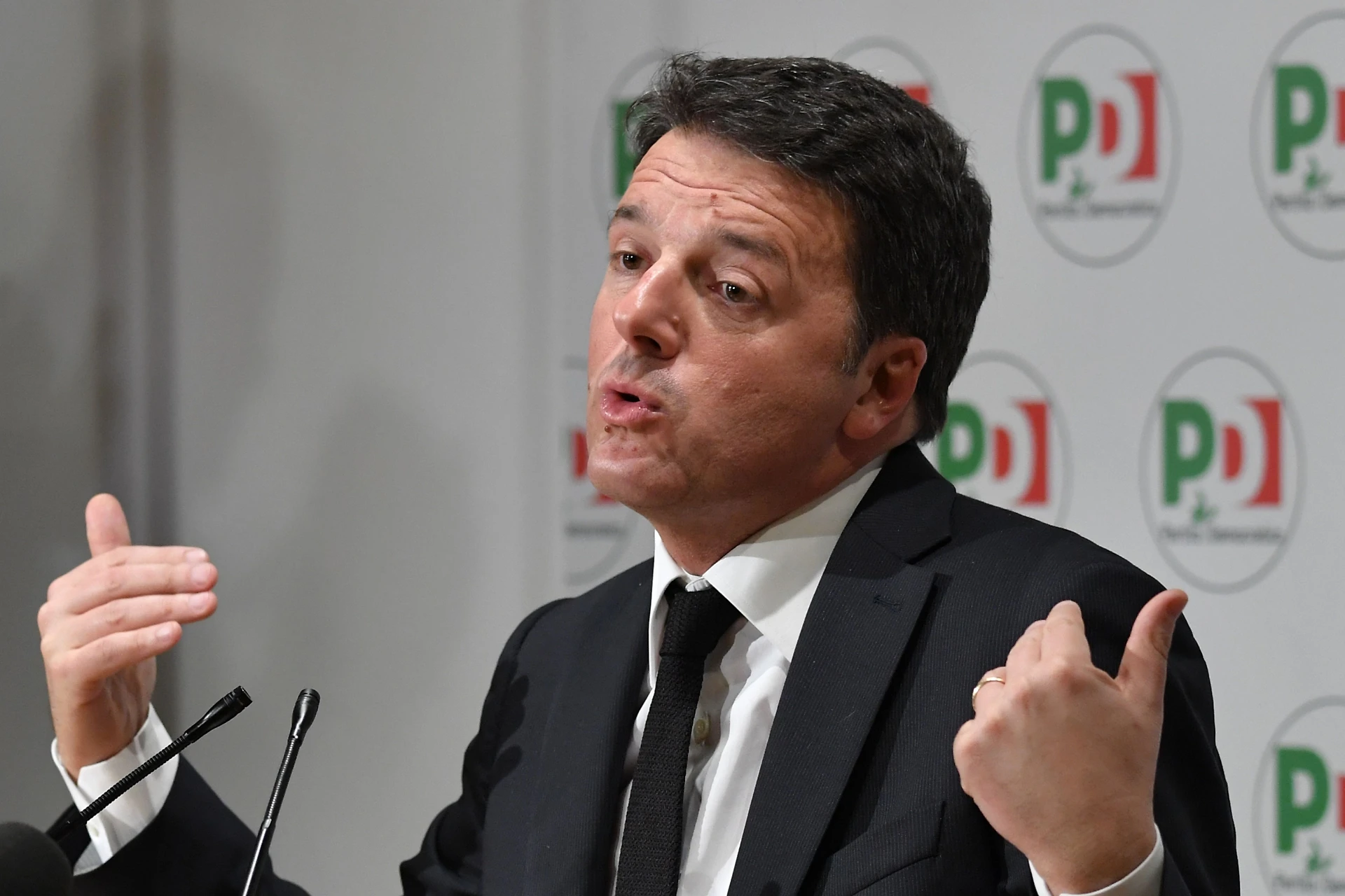 Matteo Renzi, per gli elettori Pd arriva una nuova delusione: la maggior parte di loro vuole un governo con il M5S