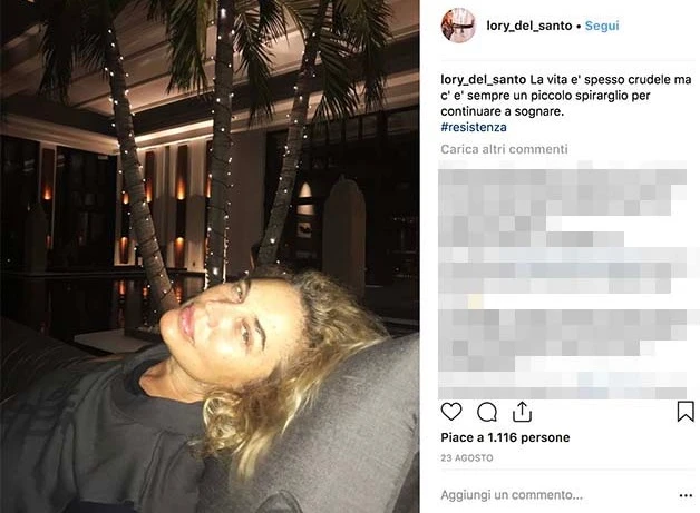 Lory Del Santo, il suicidio del figlio e quel post del 23 agosto che spiega molte cose
