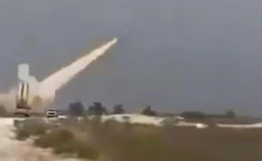 Iran in guerra, Khamenei morto: "Missili contro Cipro", la diretta