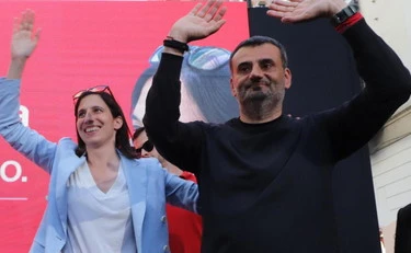 Decaro, vicino alla candidatura ma Vendola resta in campo