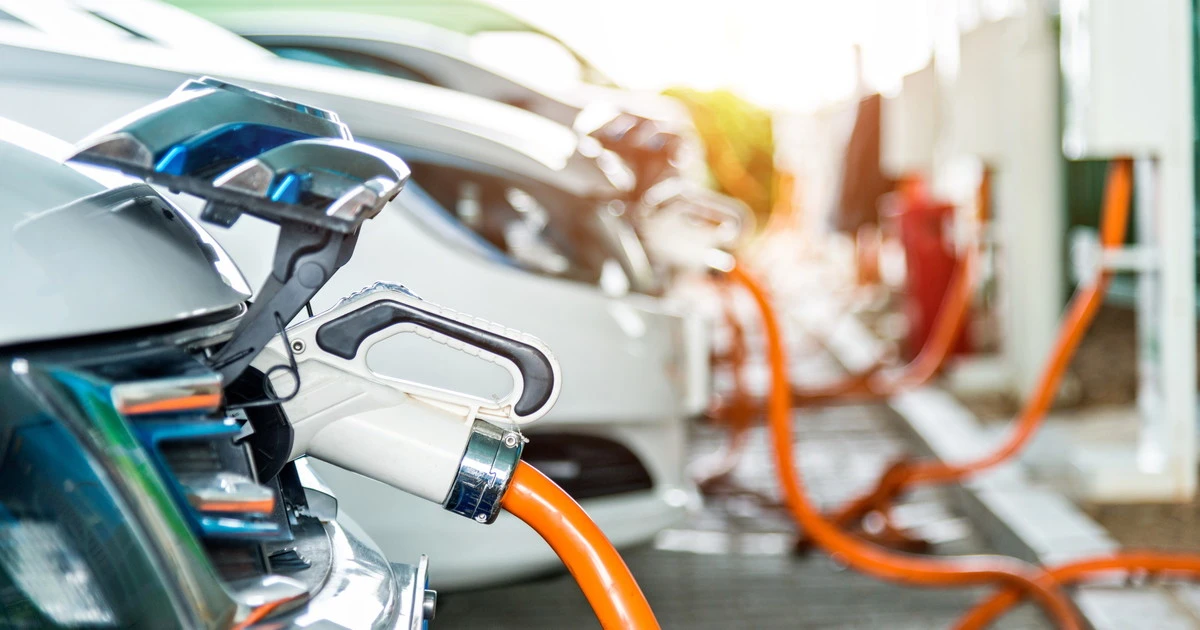 Tesla chi? Cina, l'auto elettrica che può spazzare via Elon Musk