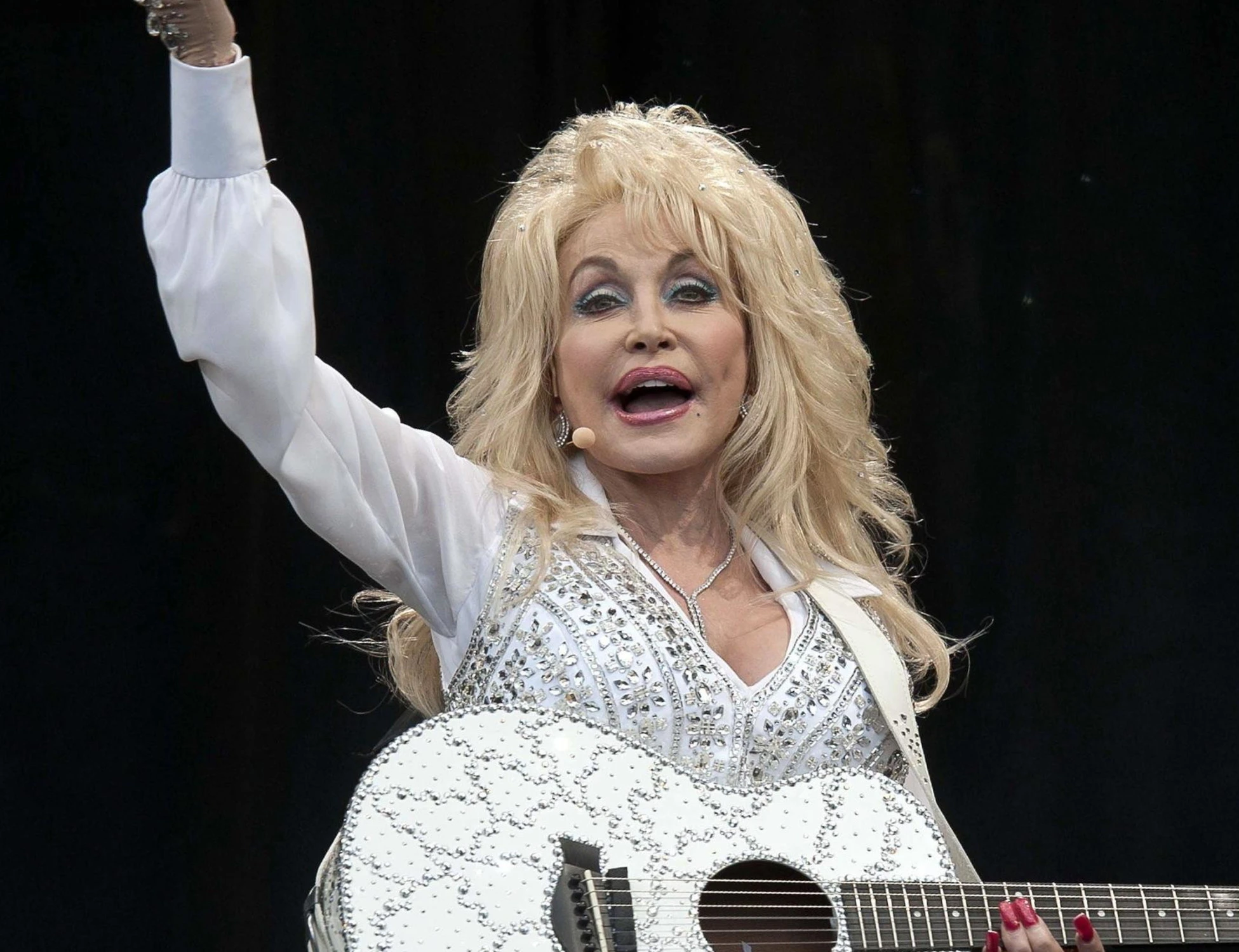 Morta Dolly Parton, la leggenda della musica country aveva 80 anni