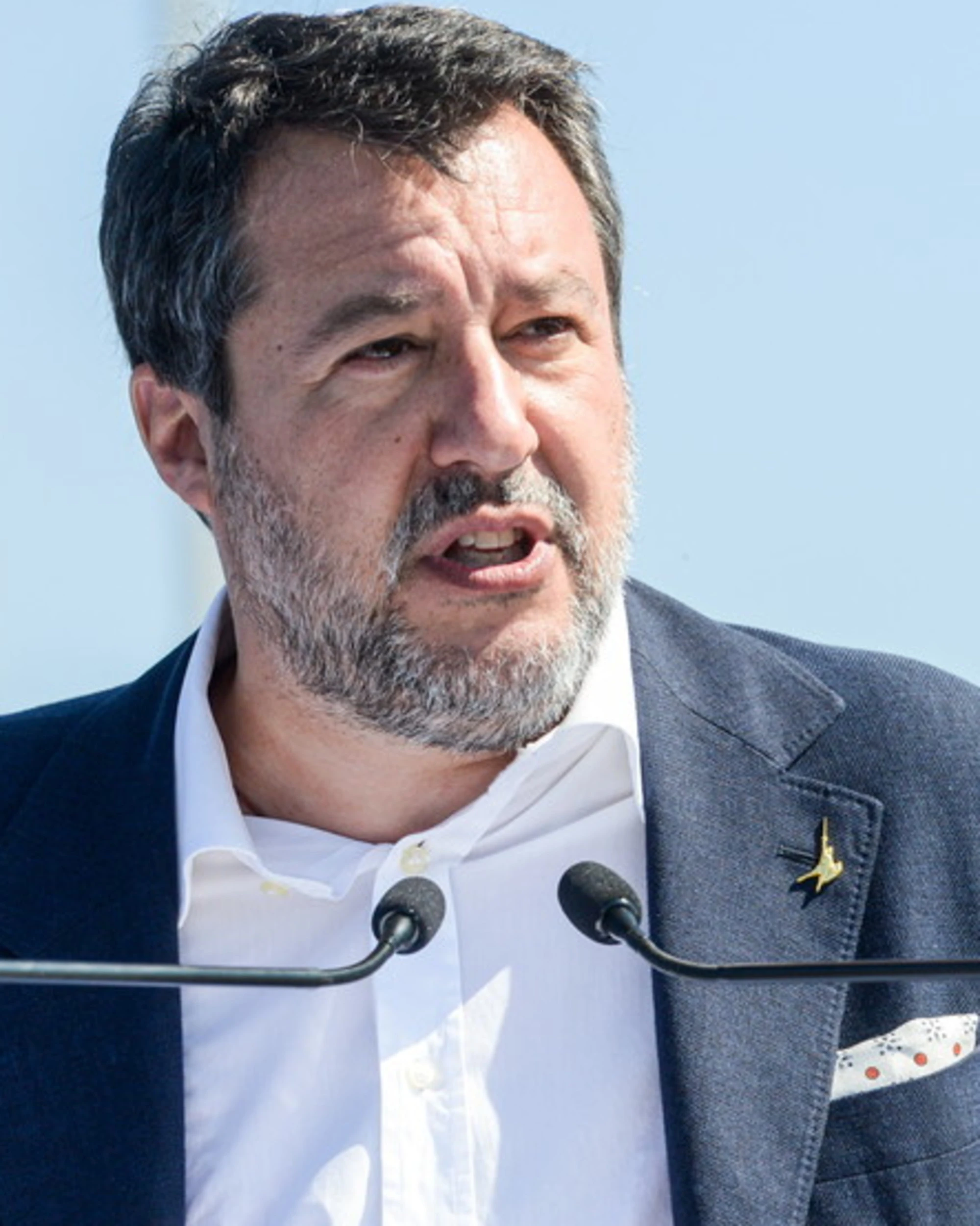 Ponte sullo Stretto, il sì definitivo. Salvini: "Un'emozione"