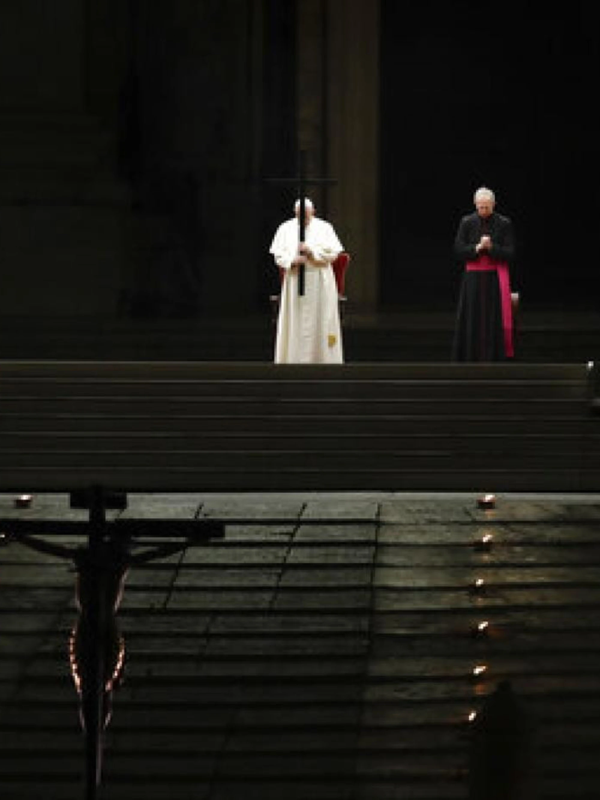 Papa Francesco, funerali e sepoltura "ribaltati": la scelta di Bergoglio