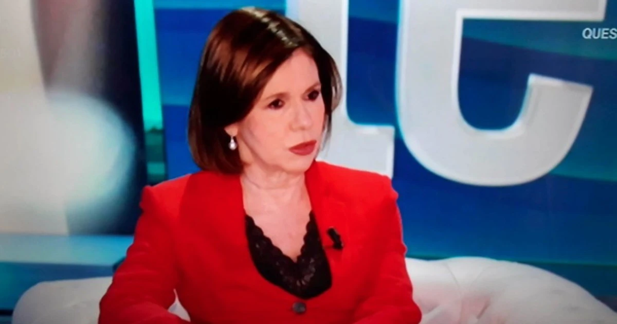 Io e Te, Pierluigi Diaco presenta Bianca Berlinguer: "Amo la noia in tv", cala il gelo su Rai 1